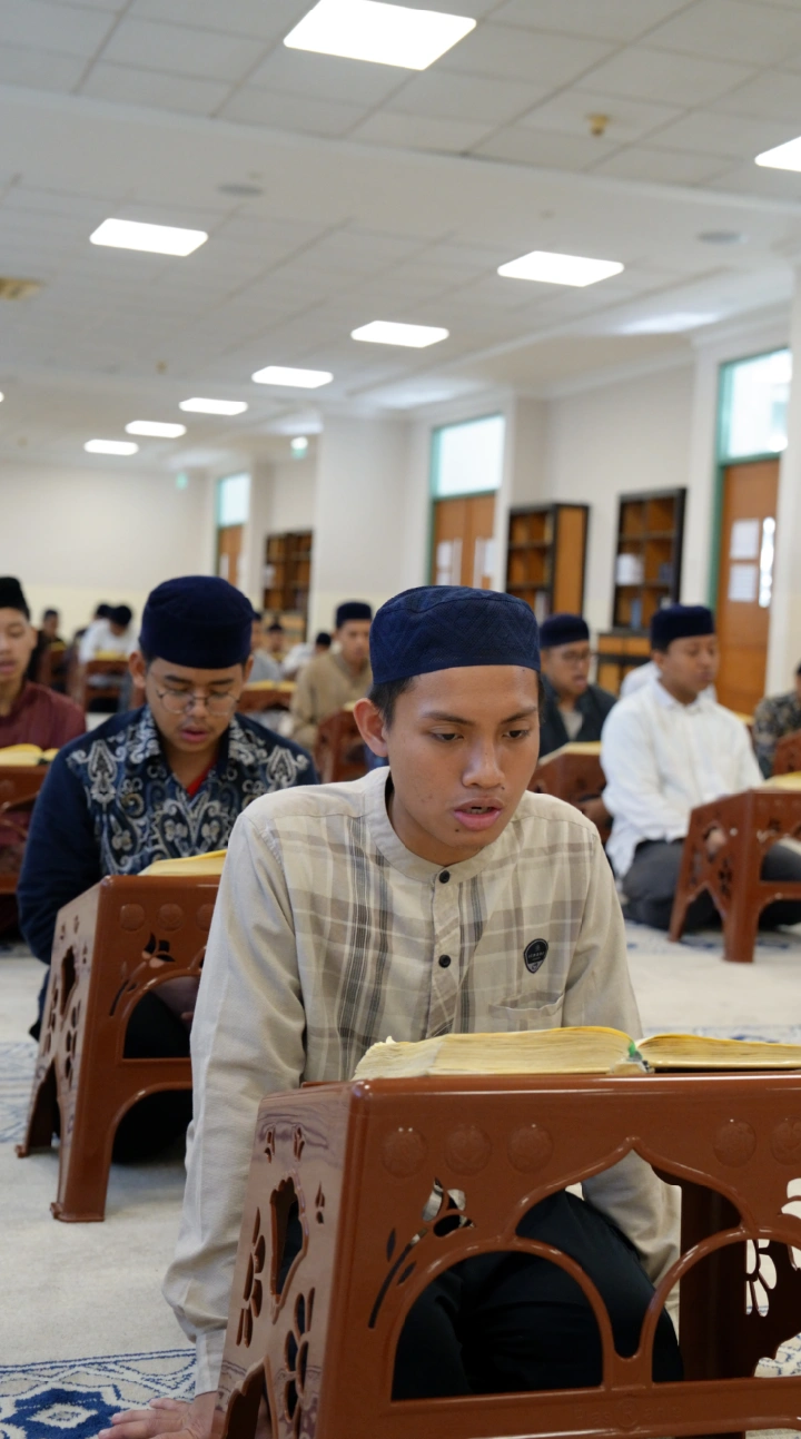 Foto 21 dari album Sedekah Mushaf Al-Qur'an 2025